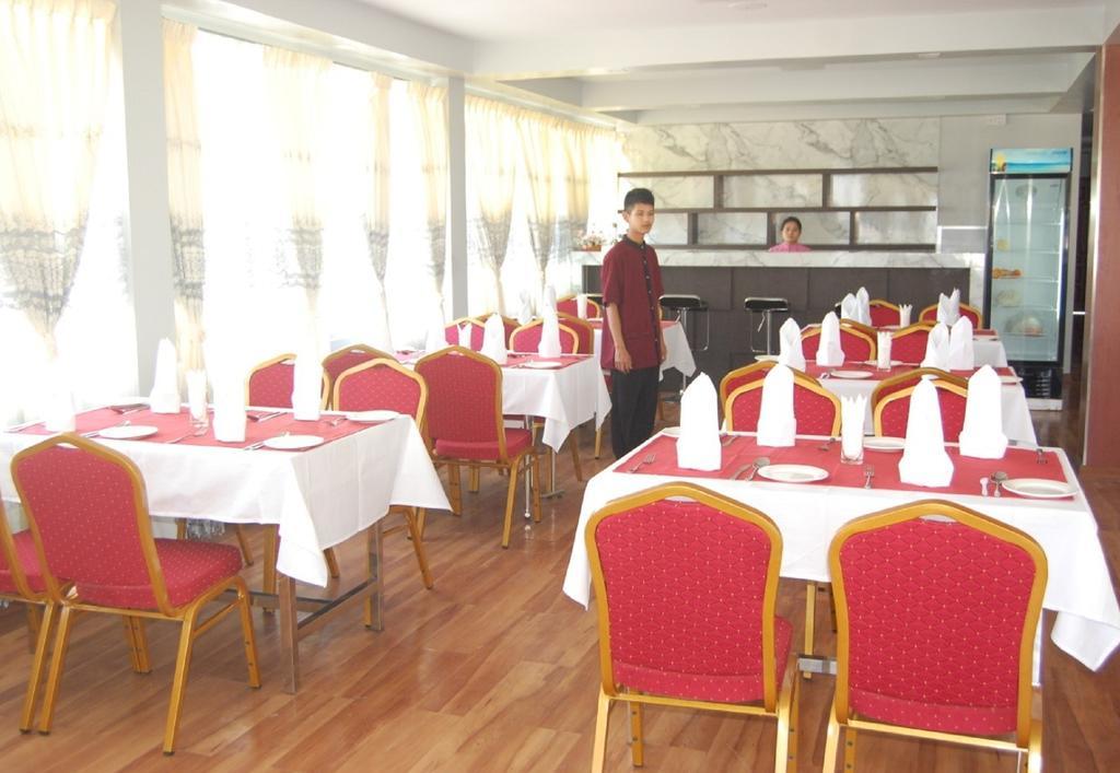 Hotel Memory Sittwe Exteriör bild