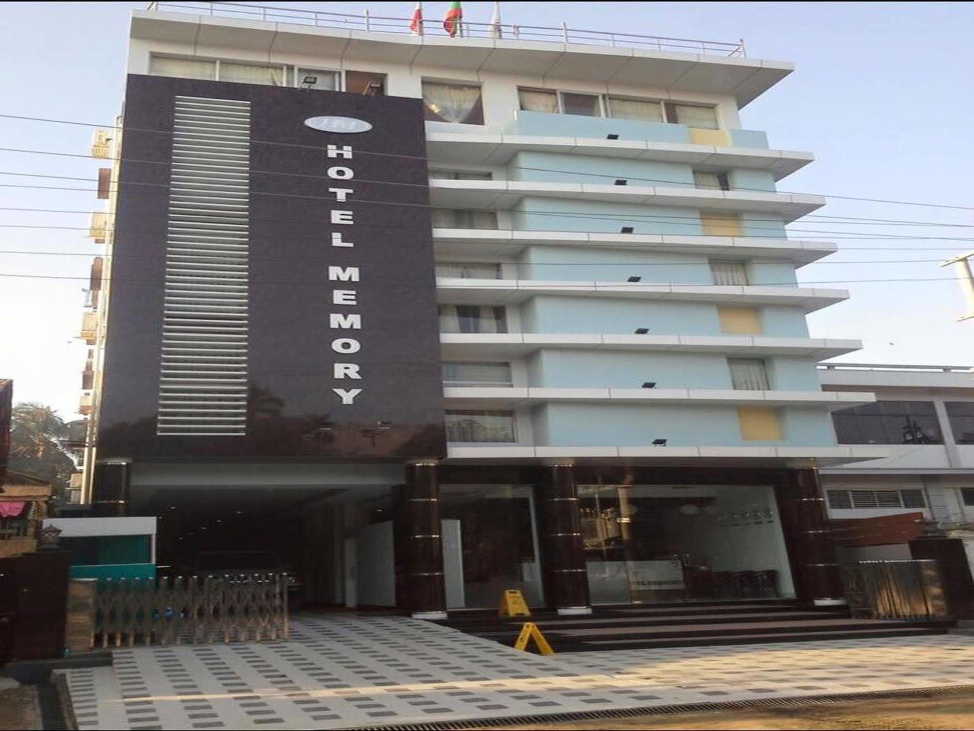 Hotel Memory Sittwe Exteriör bild